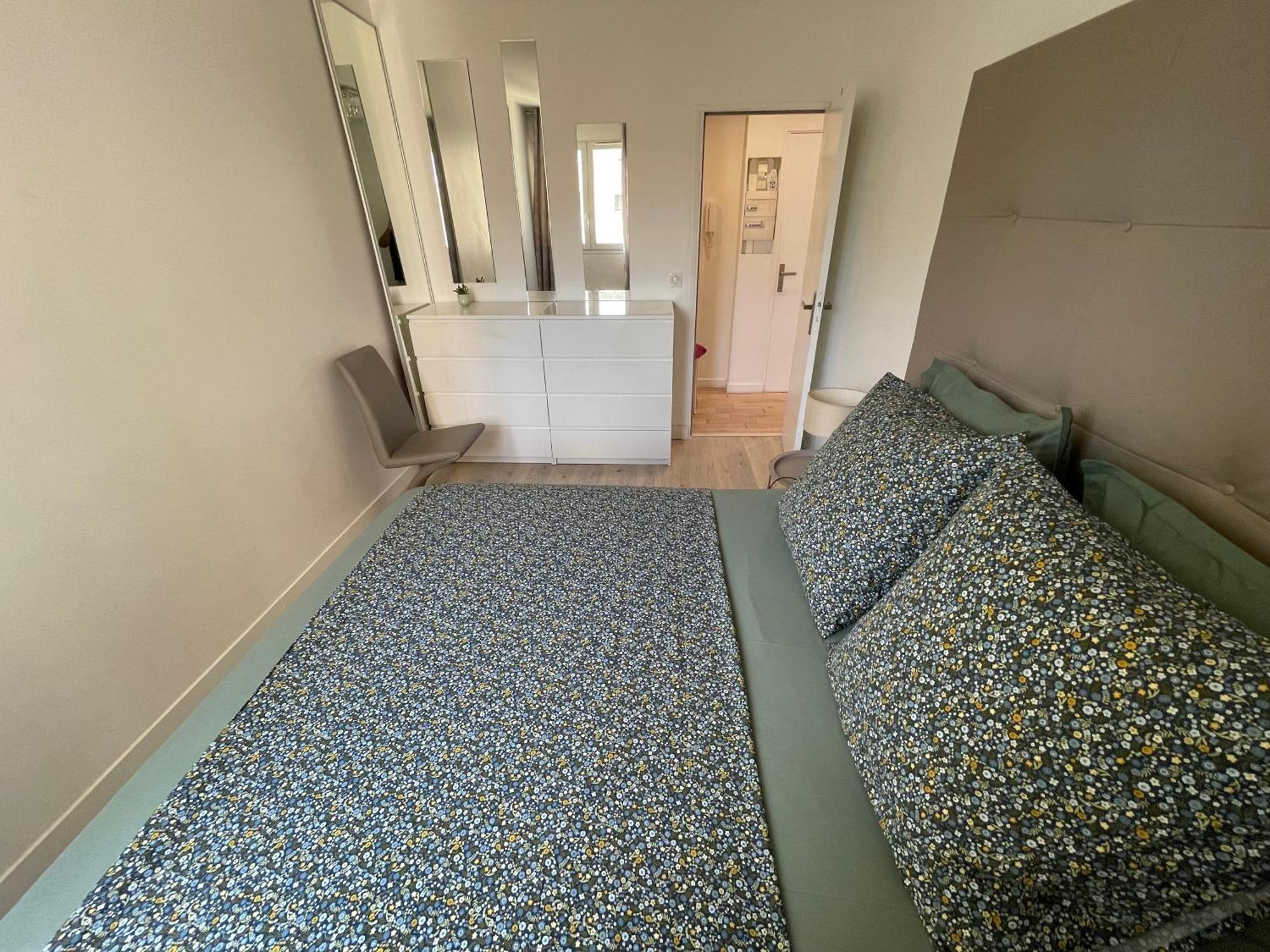 Tres Joli Appartement Mignon Confortable A Paris Villeneuve-La-Garenne Zewnętrze zdjęcie